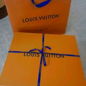 Louis Vuitton Empty Box and Shopoing Bag